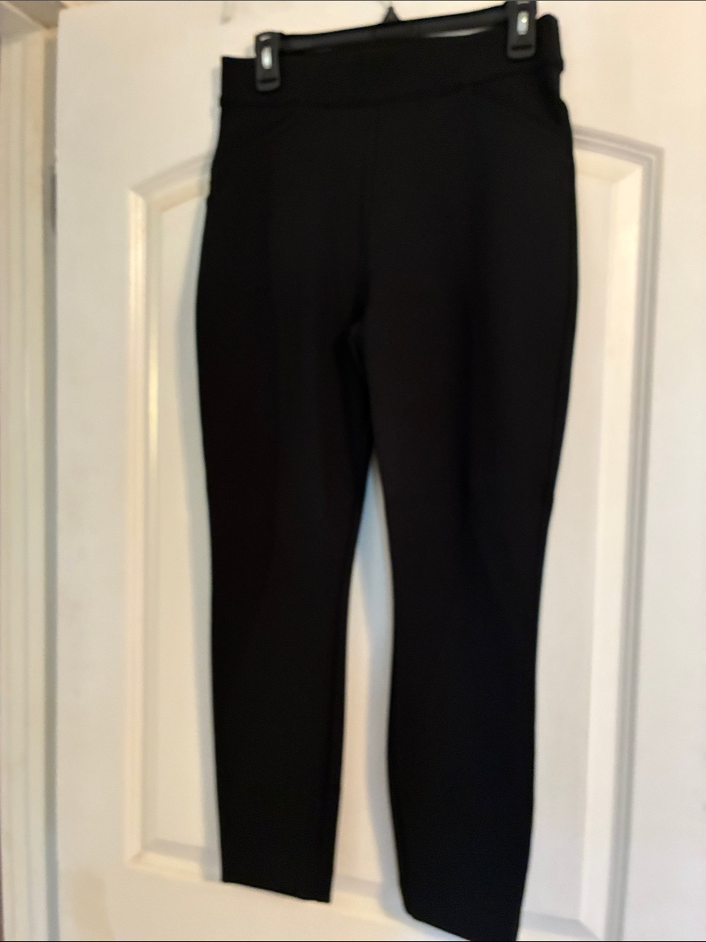 SPANX Black Pull-On Ponte Pants - M